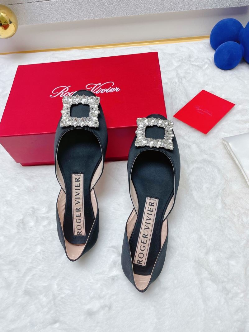 Roger Vivier flat shoes